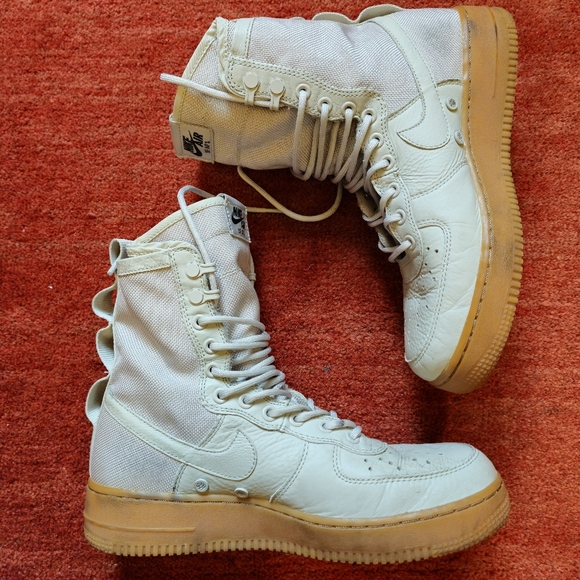 Nike SF Air Force 1 High Light Bone Gum Button Sneakers Shoes Women's Size 9.5 - Picture 2 of 12